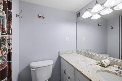 Condo in Clearwater, Florida, 2 bedrooms  № 2230890 - photo 20