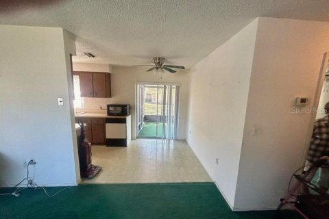 House in Spring Hill, Florida 2 bedrooms, 85.84 sq.m. № 1592852 - photo 21