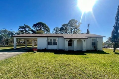 House in Spring Hill, Florida 2 bedrooms, 85.84 sq.m. № 1592852 - photo 1