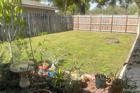 Propiedad comercial en venta en Fort Lauderdale, Florida, 183.76 m2 № 1861366 - foto 4
