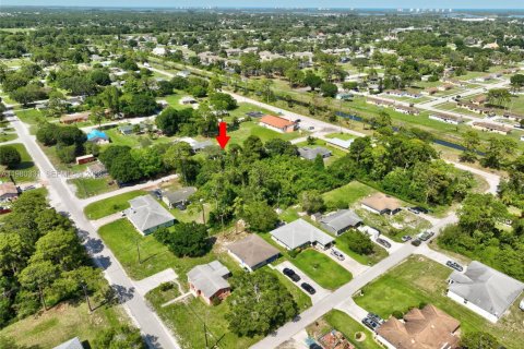 Land in St. Lucie, Florida № 2158601 - photo 8