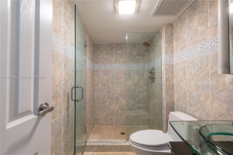 Condominio en venta en Sunny Isles Beach, Florida, 2 dormitorios, 126.07 m2 № 2000307 - foto 27