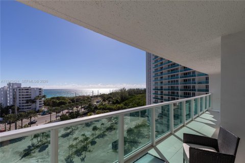 Condominio en venta en Sunny Isles Beach, Florida, 2 dormitorios, 126.07 m2 № 2000307 - foto 10