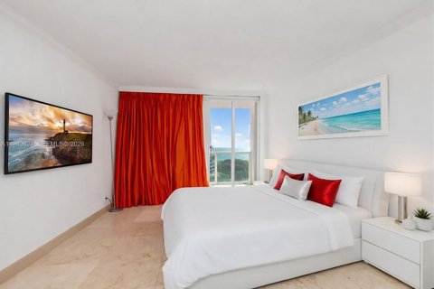 Condominio en venta en Sunny Isles Beach, Florida, 2 dormitorios, 126.07 m2 № 2000307 - foto 14