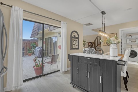 Touwnhouse à vendre à Stuart, Floride: 2 chambres, 119.66 m2 № 2249722 - photo 13