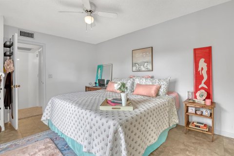 Touwnhouse à vendre à Stuart, Floride: 2 chambres, 119.66 m2 № 2249722 - photo 23