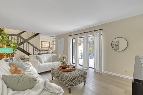 Touwnhouse à vendre à Stuart, Floride: 2 chambres, 119.66 m2 № 2249722 - photo 11