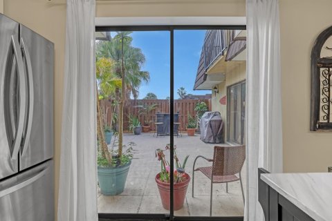 Touwnhouse à vendre à Stuart, Floride: 2 chambres, 119.66 m2 № 2249722 - photo 12