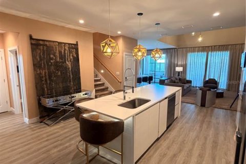 Townhouse in Kissimmee, Florida 3 bedrooms, 197.7 sq.m. № 2358810 - photo 5