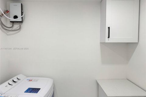 Снять в аренду виллу или дом в Форт-Лодердейл, Флорида 2 спальни, 176.14м2, № 2045093 - фото 10