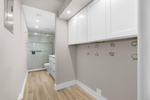 Condo in Fort Lauderdale, Florida, 2 bedrooms  № 2077547 - photo 30