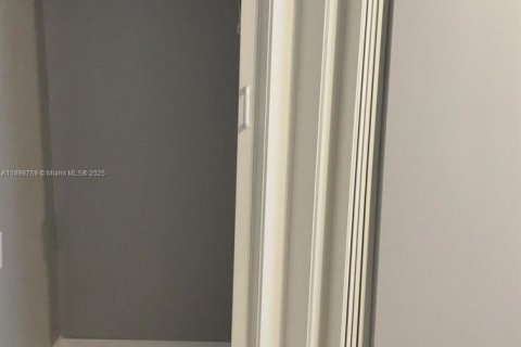 Villa ou maison à vendre à North Lauderdale, Floride: 3 chambres, 119.66 m2 № 1952426 - photo 10