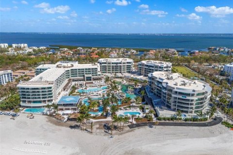 Condominio en Longboat Key, Florida, 2 dormitorios  № 2408461