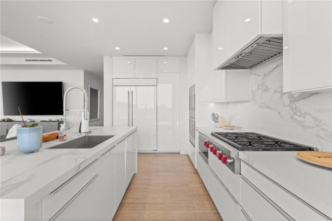 Condominio en alquiler en Longboat Key, Florida, 2 dormitorios, 199.09 m2 № 2408461 - foto 10