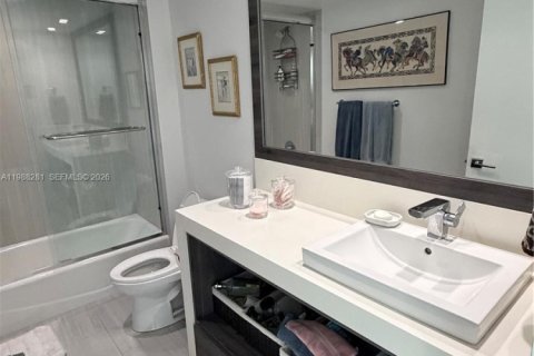 Купить кондоминиум в Майами, Флорида 2 спальни, 215.53м2, № 2050341 - фото 18