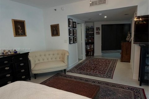 Купить кондоминиум в Майами, Флорида 2 спальни, 215.53м2, № 2050341 - фото 9