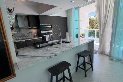 Купить кондоминиум в Майами, Флорида 2 спальни, 215.53м2, № 2050341 - фото 3