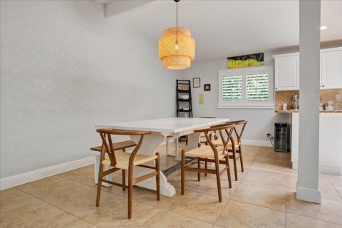 Villa ou maison à louer à Boca Raton, Floride: 3 chambres, 146.6 m2 № 2168896 - photo 13