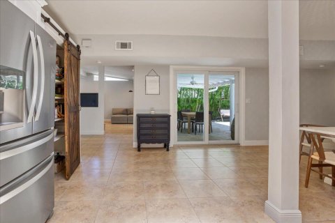 Villa ou maison à louer à Boca Raton, Floride: 3 chambres, 146.6 m2 № 2168896 - photo 9