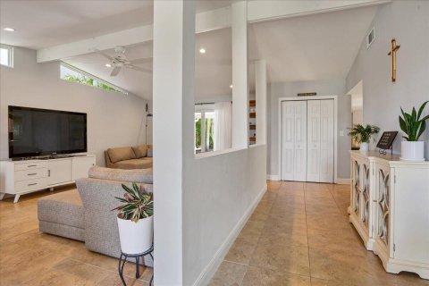 Villa ou maison à louer à Boca Raton, Floride: 3 chambres, 146.6 m2 № 2168896 - photo 4