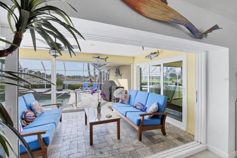 House in Englewood, Florida 3 bedrooms, 237.74 sq.m. № 1626278 - photo 30