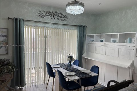 Снять в аренду таунхаус в Нейплс, Флорида 2 спальни, 118.17м2, № 2066660 - фото 12