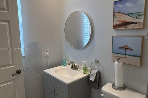 Снять в аренду таунхаус в Нейплс, Флорида 2 спальни, 118.17м2, № 2066660 - фото 10