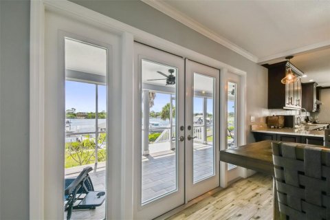 Casa en venta en Tarpon Springs, Florida, 4 dormitorios, 203.08 m2 № 1289887 - foto 19