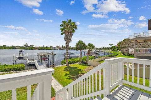 Casa en venta en Tarpon Springs, Florida, 4 dormitorios, 203.08 m2 № 1289887 - foto 24