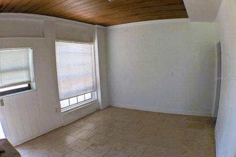 Снять в аренду квартиру в Нокомис, Флорида 5 комнат, 65.03м2, № 1336215 - фото 4