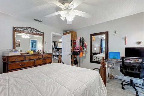 Casa en venta en Orlando, Florida, 2 dormitorios, 110.18 m2 № 1915376 - foto 25