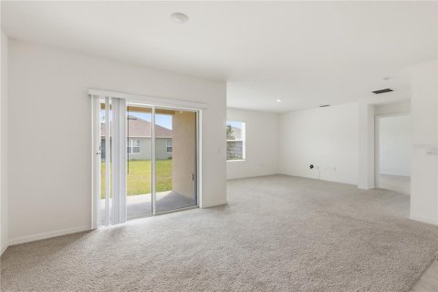Villa ou maison à louer à Haines City, Floride: 4 chambres, 169.83 m2 № 2119611 - photo 9