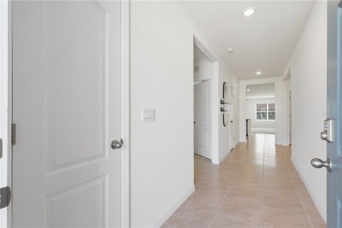Villa ou maison à louer à Haines City, Floride: 4 chambres, 169.83 m2 № 2119611 - photo 3
