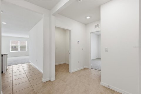 Villa ou maison à louer à Haines City, Floride: 4 chambres, 169.83 m2 № 2119611 - photo 28