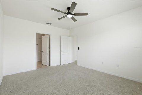 Villa ou maison à louer à Haines City, Floride: 4 chambres, 169.83 m2 № 2119611 - photo 16