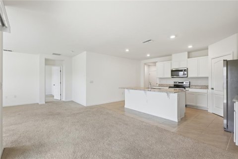 Villa ou maison à louer à Haines City, Floride: 4 chambres, 169.83 m2 № 2119611 - photo 10