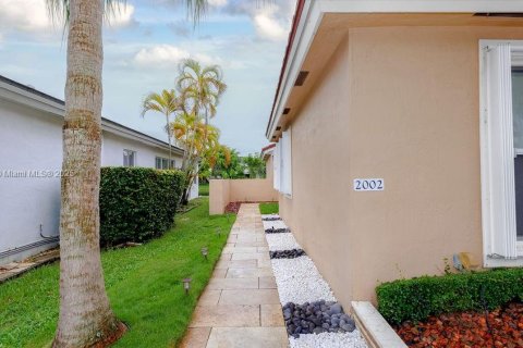 Villa ou maison à vendre à Pembroke Pines, Floride: 3 chambres, 140.19 m2 № 1882180 - photo 20