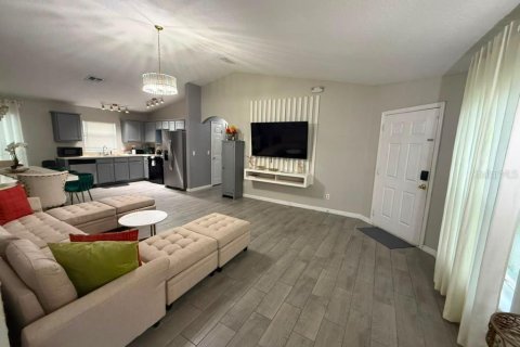 Villa ou maison à louer à Davenport, Floride: 4 chambres, 150.41 m2 № 2413869 - photo 2