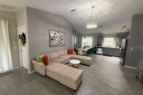 Villa ou maison à louer à Davenport, Floride: 4 chambres, 150.41 m2 № 2413869 - photo 7