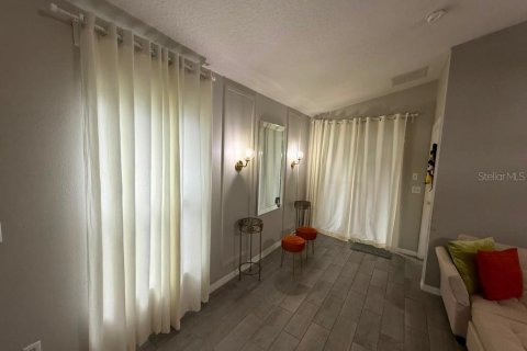 Villa ou maison à louer à Davenport, Floride: 4 chambres, 150.41 m2 № 2413869 - photo 4