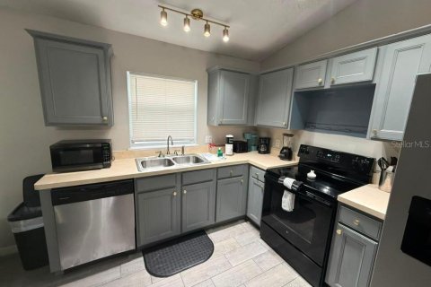 Villa ou maison à louer à Davenport, Floride: 4 chambres, 150.41 m2 № 2413869 - photo 12