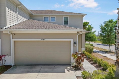 Adosado en venta en Riverview, Florida, 3 dormitorios, 172.8 m2 № 1643329 - foto 1