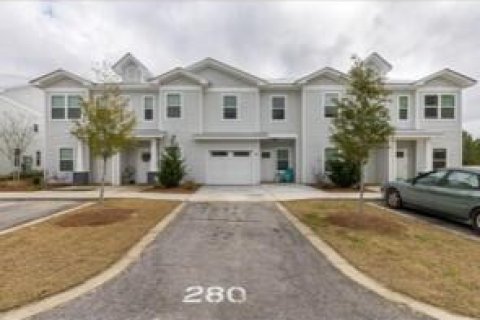 Adosado en alquiler en Freeport, Florida, 3 dormitorios, 137.96 m2 № 562541 - foto 1