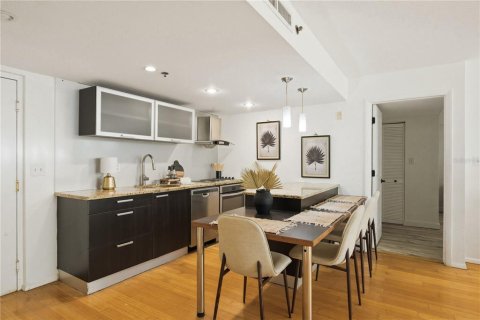 Снять в аренду кондоминиум в Клируотер, Флорида 2 спальни, 98.48м2, № 2196690 - фото 11