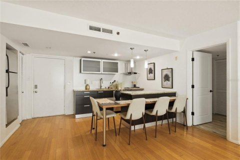Снять в аренду кондоминиум в Клируотер, Флорида 2 спальни, 98.48м2, № 2196690 - фото 8
