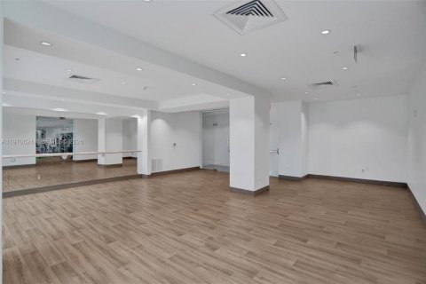 Снять в аренду кондоминиум в Майами, Флорида 1 спальня, 70.7м2, № 2031327 - фото 19