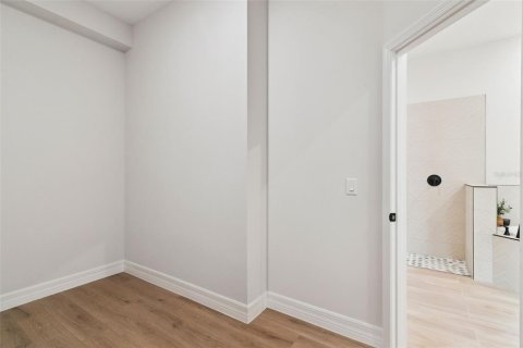Villa ou maison à vendre à Eustis, Floride: 4 chambres, 252.23 m2 № 2152040 - photo 22