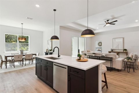 Villa ou maison à vendre à Eustis, Floride: 4 chambres, 252.23 m2 № 2152040 - photo 11