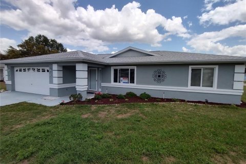 House in Ocala, Florida 3 bedrooms, 121.24 sq.m. № 1630113 - photo 1