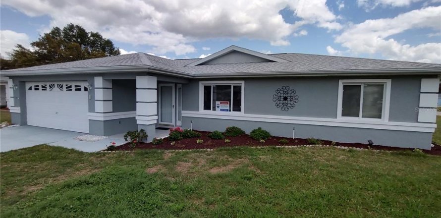 House in Ocala, Florida 3 bedrooms, 121.24 sq.m. № 1630113